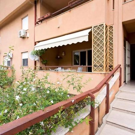 Nest Apollo Appartement Mondello Buitenkant foto