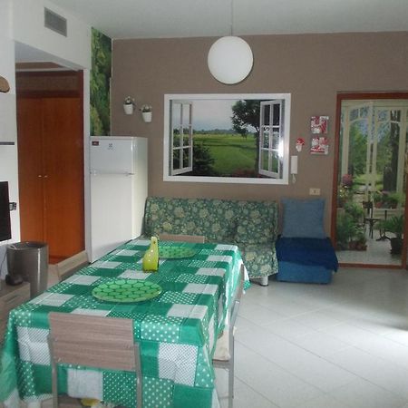 Nest Apollo Appartement Mondello Buitenkant foto