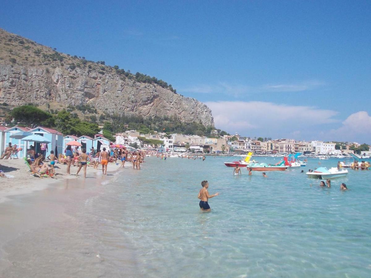 Nest Apollo Appartement Mondello Buitenkant foto